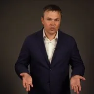 Advokat Konstantin